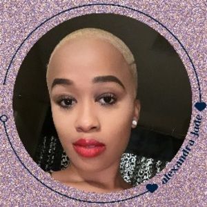 Meet your Posher, Alexandra